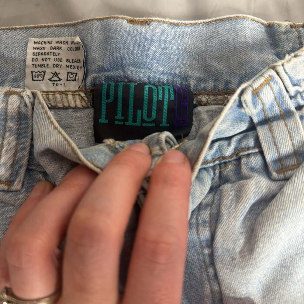 Vintage Pilot C Light Wash Embroidered Baggy Wide Leg Jeans